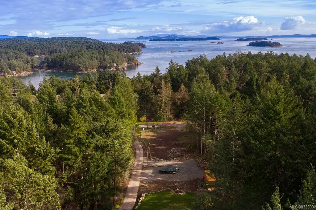 North Saanich, BC V8L 5H9,10914 Inwood Rd