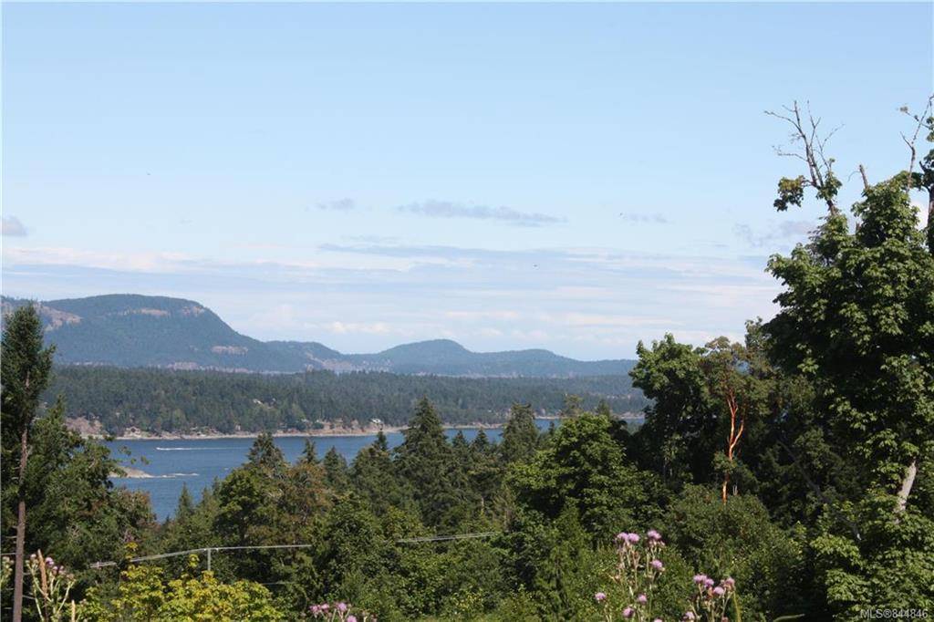 Salt Spring, BC V8K 2G9,140 LEE ANN Rd