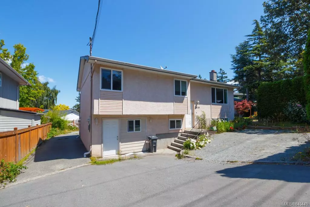 Esquimalt, BC V9A 2Y8,1438 Craigflower Rd