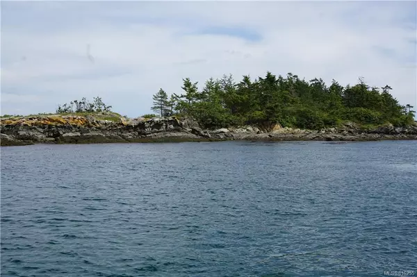 Gulf Islands, BC L1L 1L1,0 Halibut Island