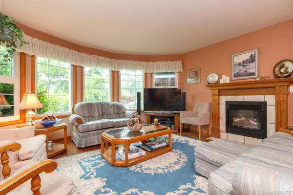 Central Saanich, BC V8M 1E3,1158 Damelart Way