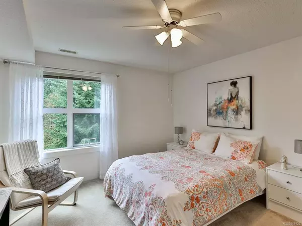 Nanaimo, BC V9T 5Y2,4701 Uplands Dr #406