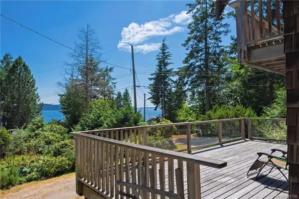 Pender Island, BC V0N 2M2,7901 Swanson View Dr