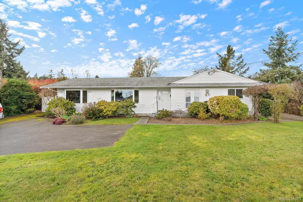 North Saanich, BC V8L 1M1,8656 Bourne Terr