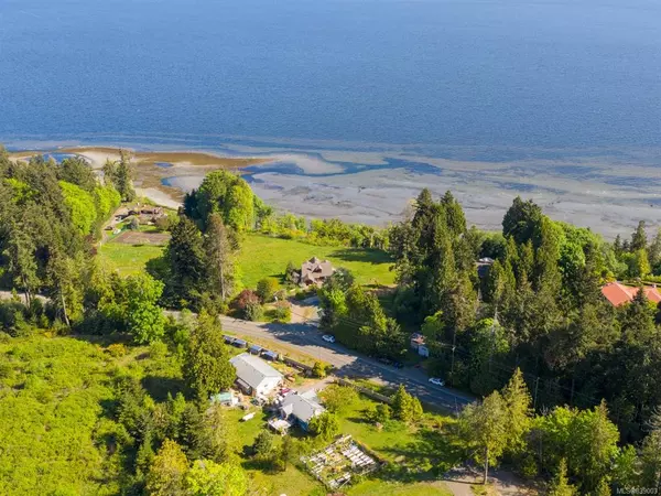 Lantzville, BC V0R 2H0,6942 Dickinson Rd #Lot A