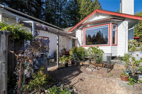 Sooke, BC V9Z 0N5,2179 Henlyn Dr