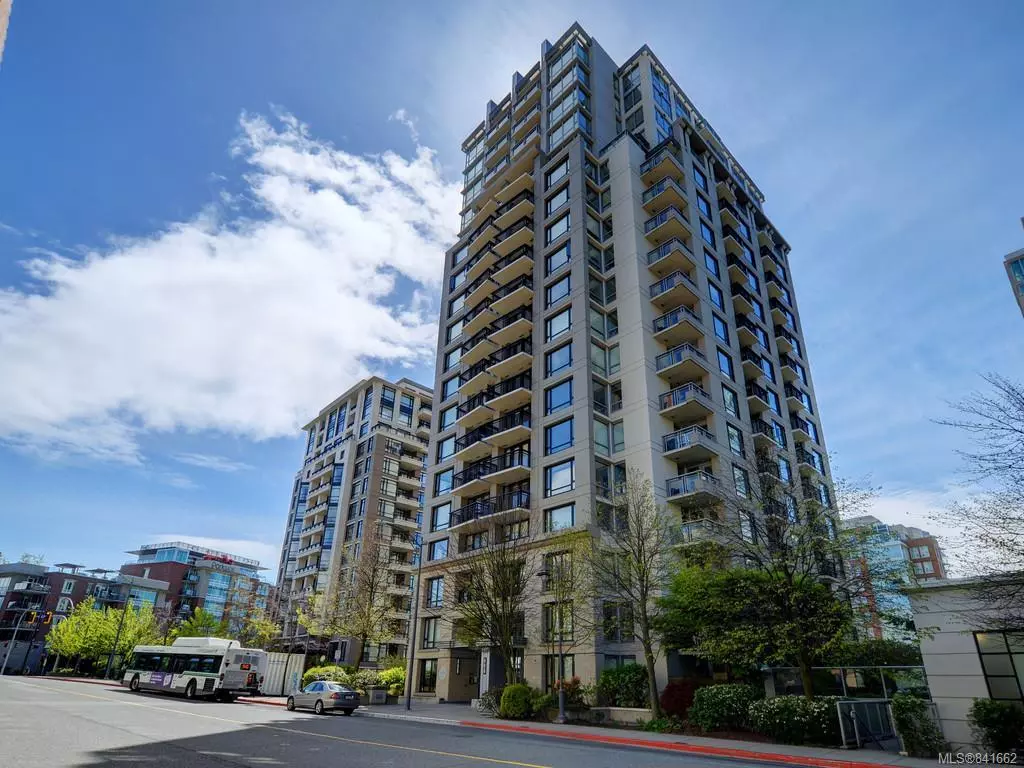 Victoria, BC V8W 4A4,751 Fairfield Rd #1505