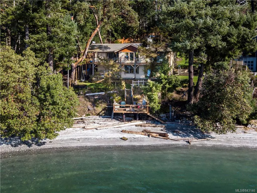 Piers Island, BC V8L 5Y7,66 McKenzie Cres