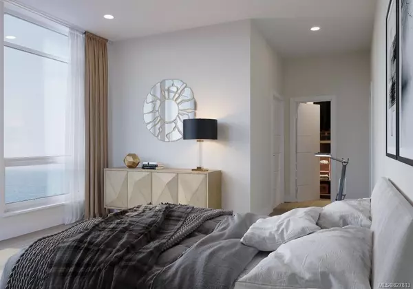 Esquimalt, BC V9A 5B8,835 Dunsmuir Rd #2C