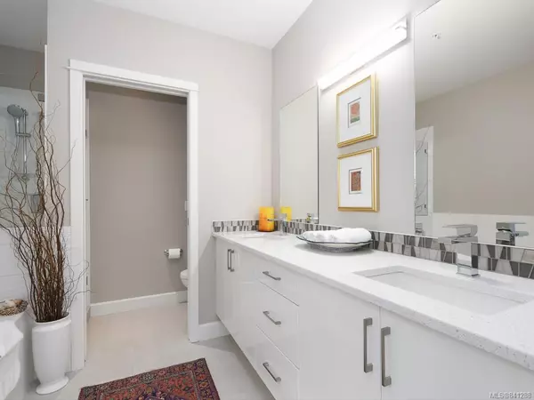 Colwood, BC V9C 0M7,3111A Havenwood Lane #103