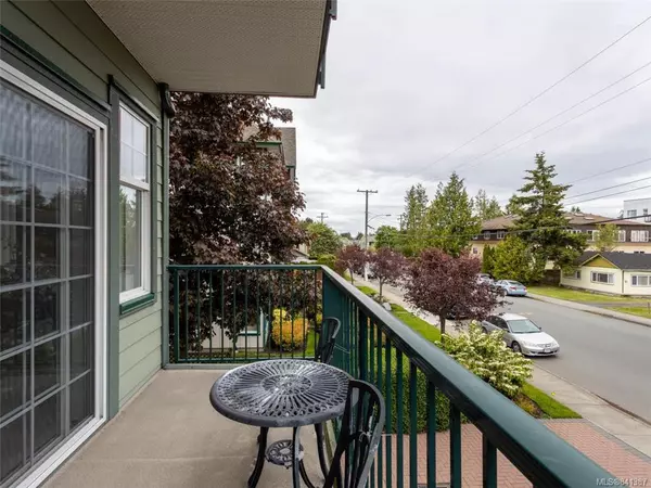 Sidney, BC V8L 2Z7,9950 Fourth St #203