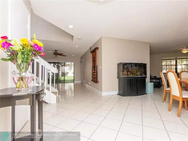 Hollywood, FL 33021,3456 Laurel Oaks Ln  #2206