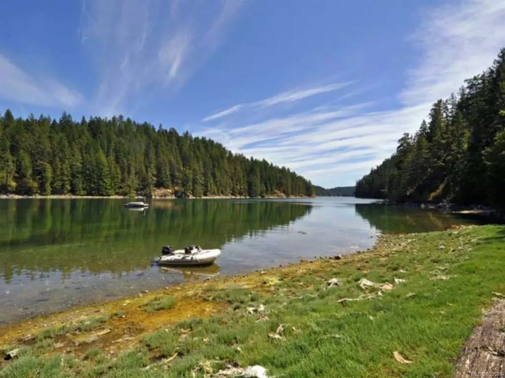 Cortes Island, BC V0P 1T0,LT 3 Von Donop Inlet
