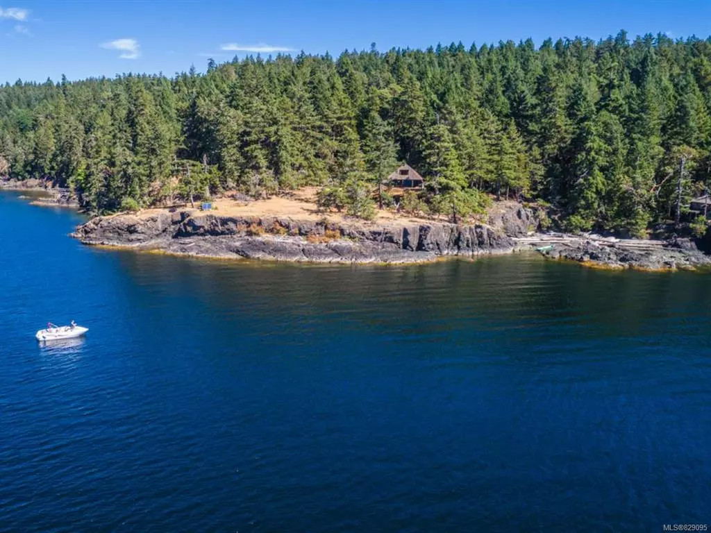 Lasqueti Island, BC V0R 2J0,LT 3 Boat Cove (Off) Rd