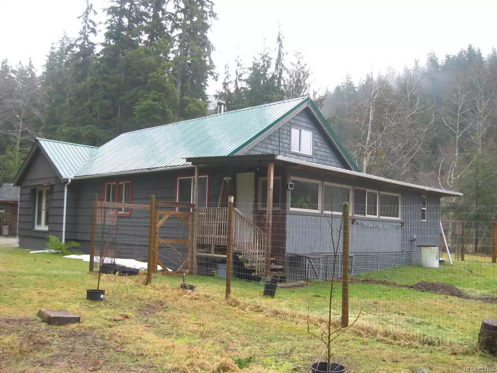 Sayward, BC V0P 1R0,1345 Sayward Rd