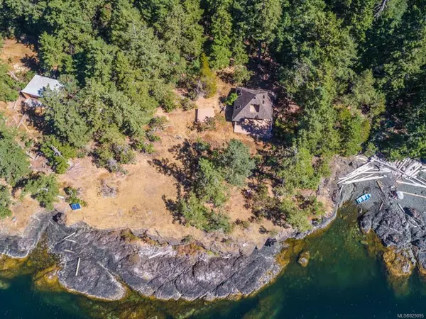 Lasqueti Island, BC V0R 2J0,LT 3 Boat Cove (Off) Rd