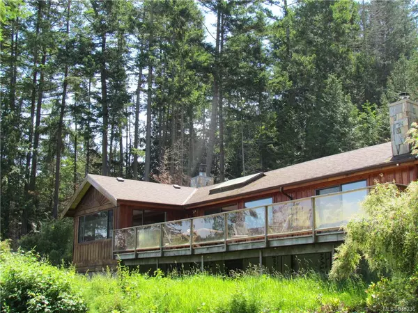 Pender Island, BC V0N 2M2,5706 Canal Rd