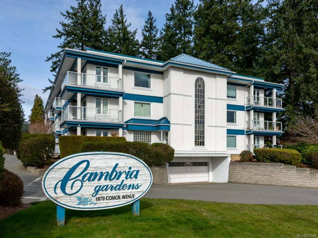 Comox, BC V9M 3M7,1970 Comox Ave #307