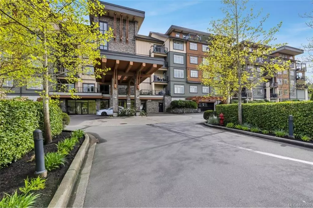 Langford, BC V9B 0B1,623 Treanor Ave #404