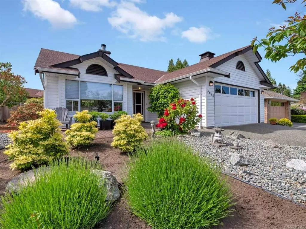 Cobble Hill, BC V0R 1L1,3674 Arbutus Dr N