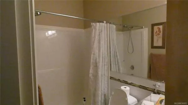 Langford, BC V9B 3E4,769 Arncote Ave #203