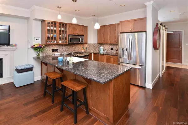 Langford, BC V9B 6T4,2006 Troon Crt #405