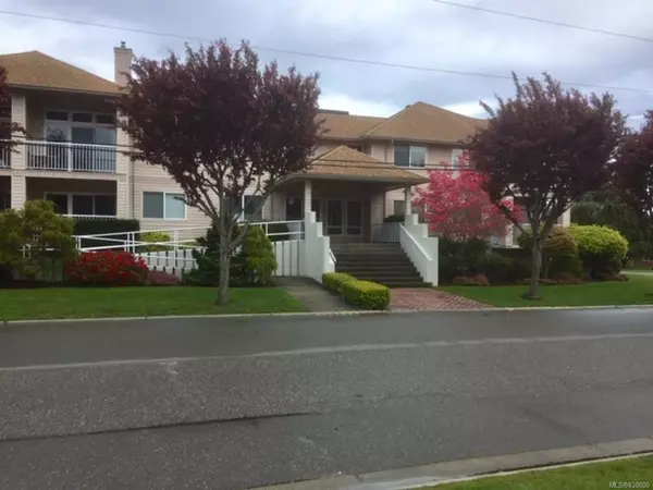 273 Moilliet St #105,  Parksville,  BC V9P 2T1