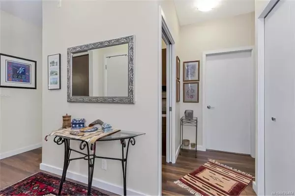 Colwood, BC V9C 2Z9,595 Latoria Rd #303