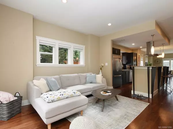 Colwood, BC V9C 4M2,644 Granrose Terr #100