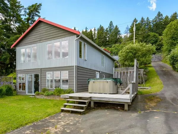 Union Bay, BC V0R 3B0,5700 Island Hwy S