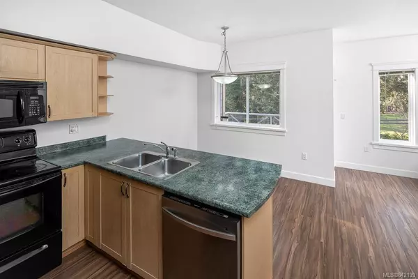 Colwood, BC V9B 2W3,360 Goldstream Ave #301