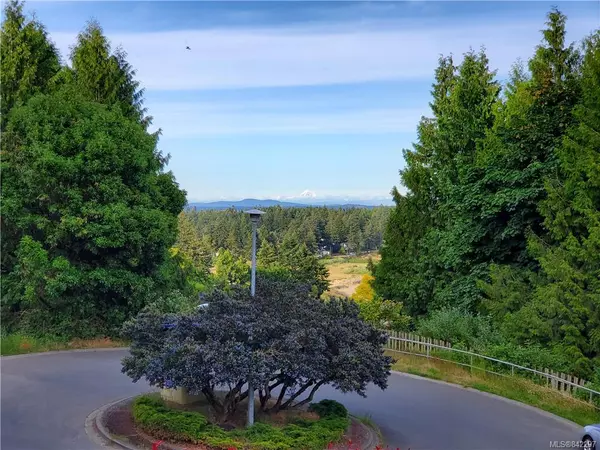 Colwood, BC V9C 3V1,664 Orca Pl