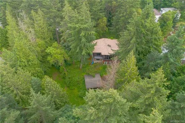 Colwood, BC V9C 2T9,3322 Fulton Rd