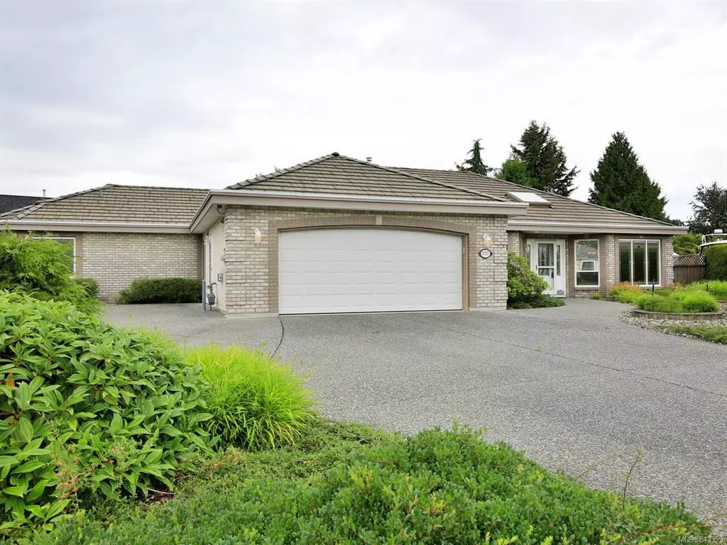 Qualicum Beach, BC V9K 2P9,777 Norwood Pl