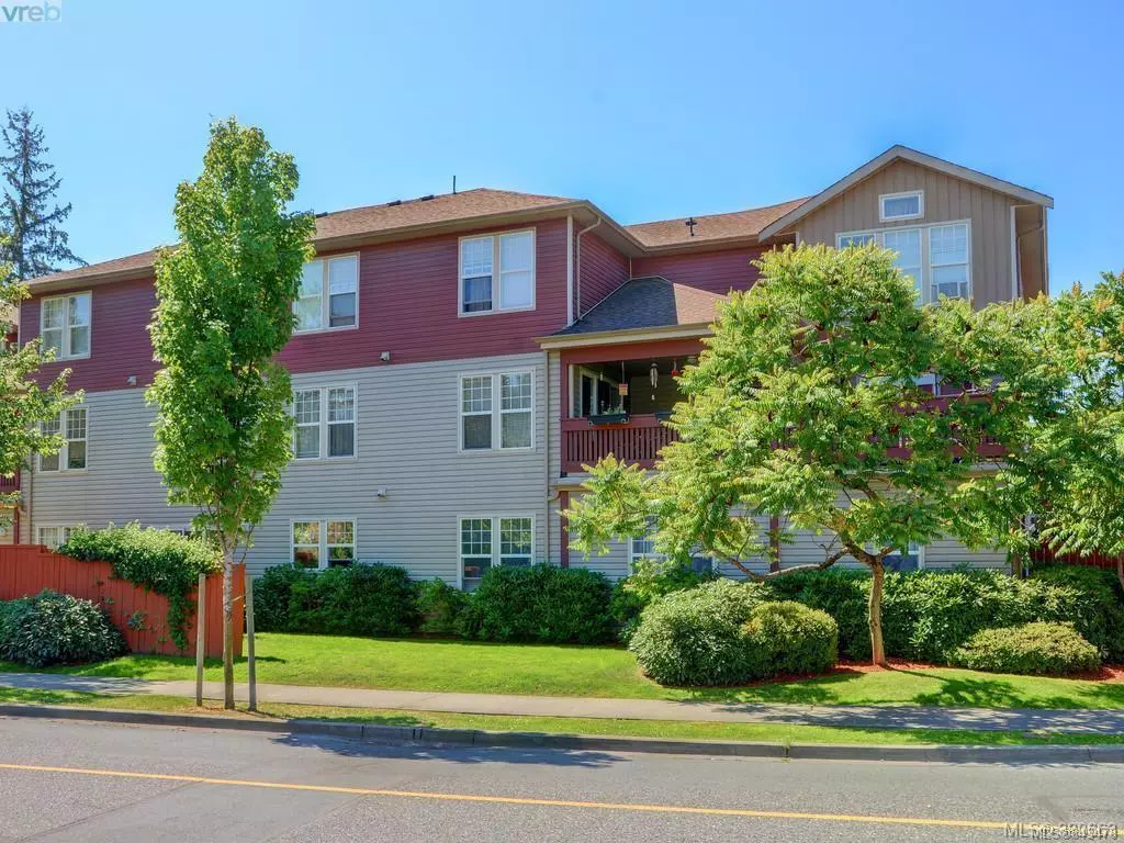 Langford, BC V9B 3X7,2711 Jacklin Rd #17