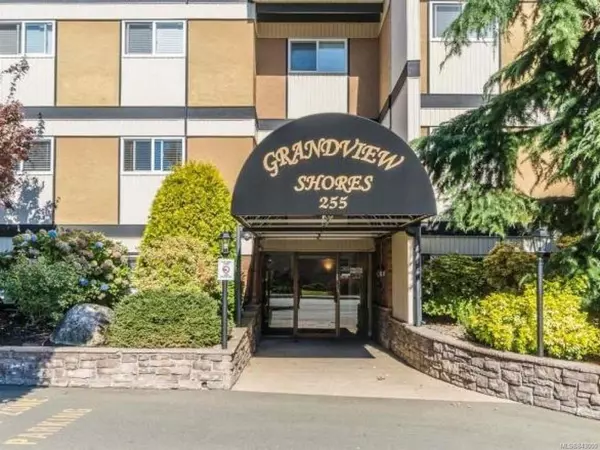 Parksville, BC V9P 1P5,255 Hirst Ave W #405