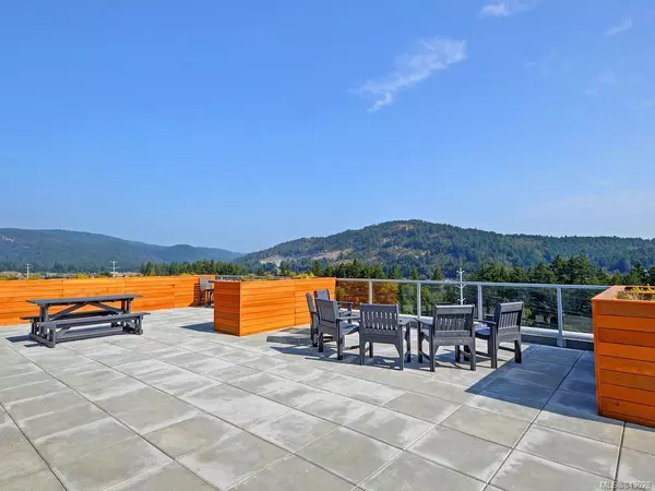 Langford, BC V9B 0S7,1311 Lakepoint Way #412