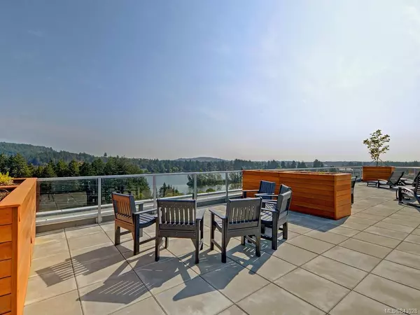 Langford, BC V9B 0S7,1311 Lakepoint Way #412