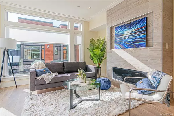 Colwood, BC V9B 1W5,2130 Sooke Rd #301