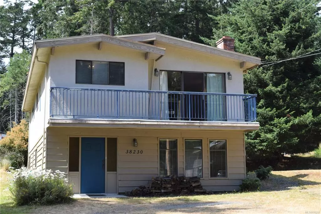 Pender Island, BC V0N 2M2,38230 Schooner Way