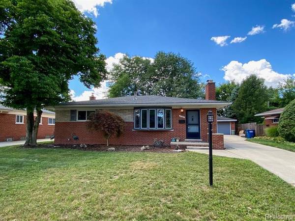 7757 CARROUSEL BLVD, Westland, MI 48185