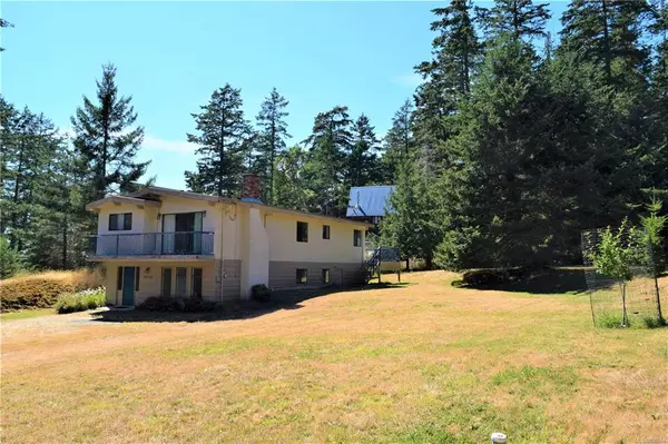 Pender Island, BC V0N 2M2,38230 Schooner Way