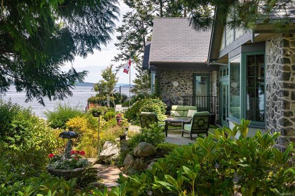 Piers Island, BC V8L 5Y7,95 McKenzie Cres