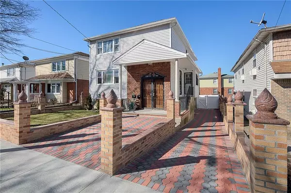 14648 222 ST, Jamaica, NY 11413