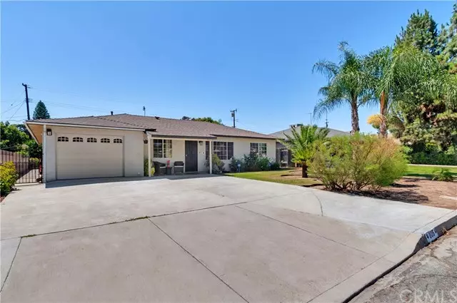 805 Latham ST, Colton, CA 92324