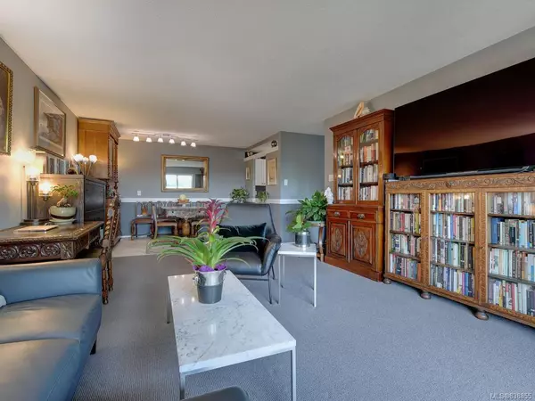 Victoria, BC V8V 3A1,1012 Pakington St #305