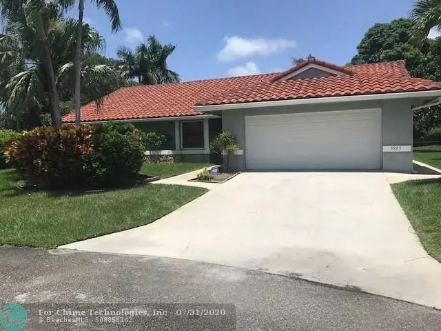 3923 NW 21st St, Coconut Creek, FL 33066