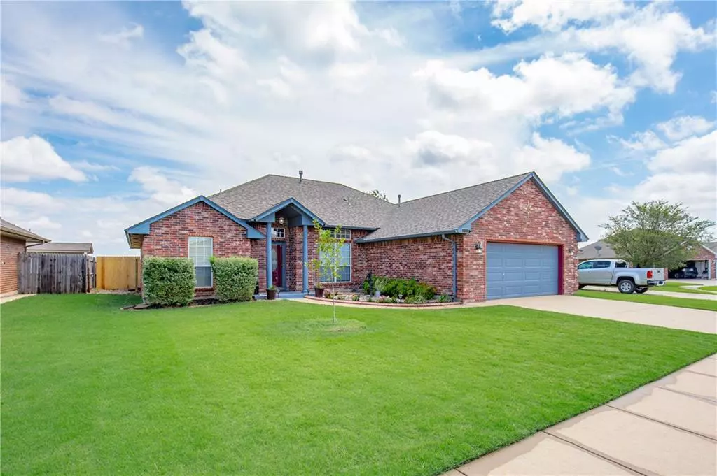 Yukon, OK 73064,808 Garrison Lane