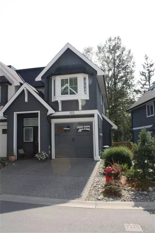 1064 Gala Crt #122,  Langford,  BC V9C 2Y2
