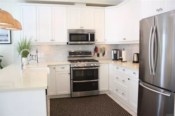 Langford, BC V9C 2Y2,1064 Gala Crt #122